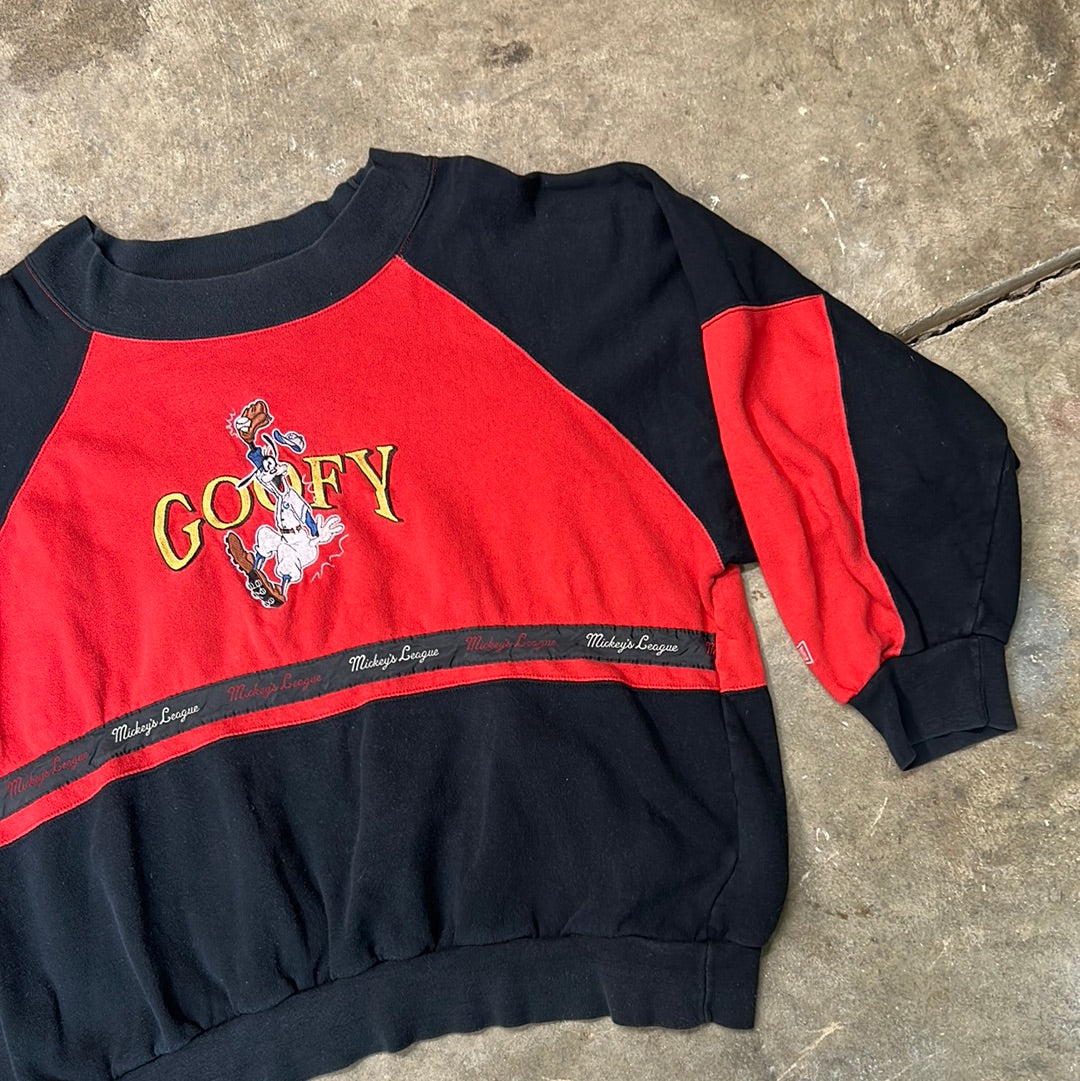 Vintage Disney Goofy Embroidered Sweatshirt XL