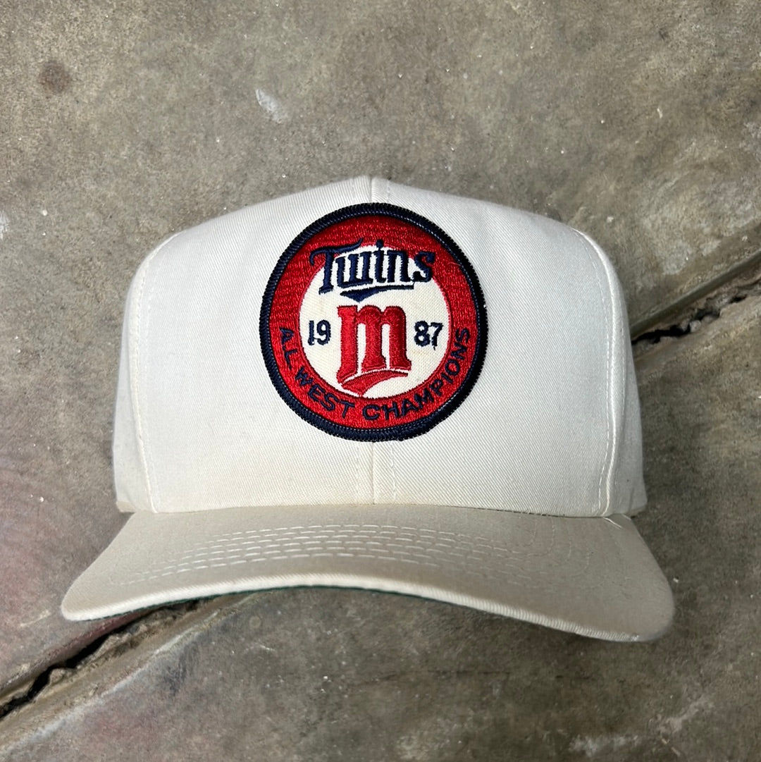 Vintage 1987 Twins Snapback Hat