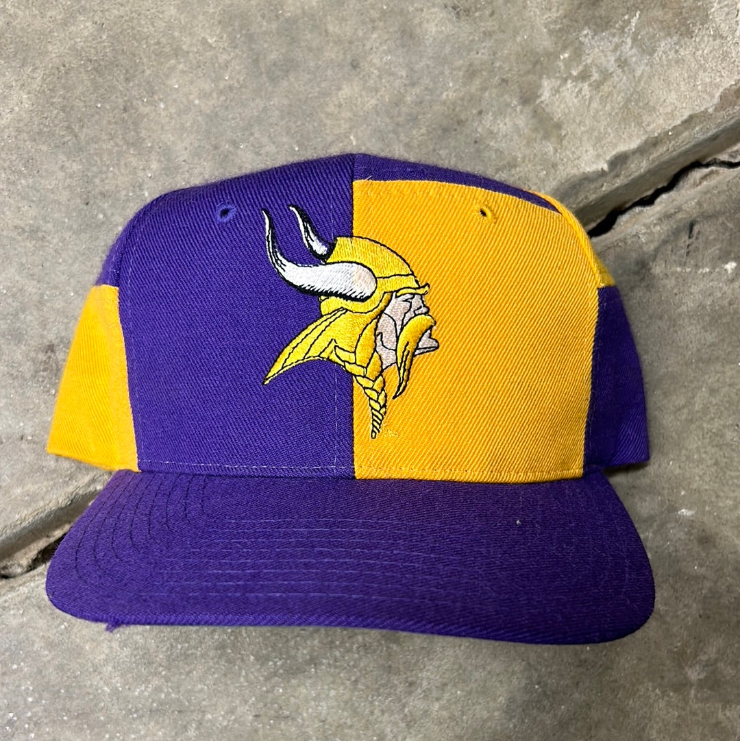 Vintage Minnesota Vikings Cut and Sew Snapback Hat