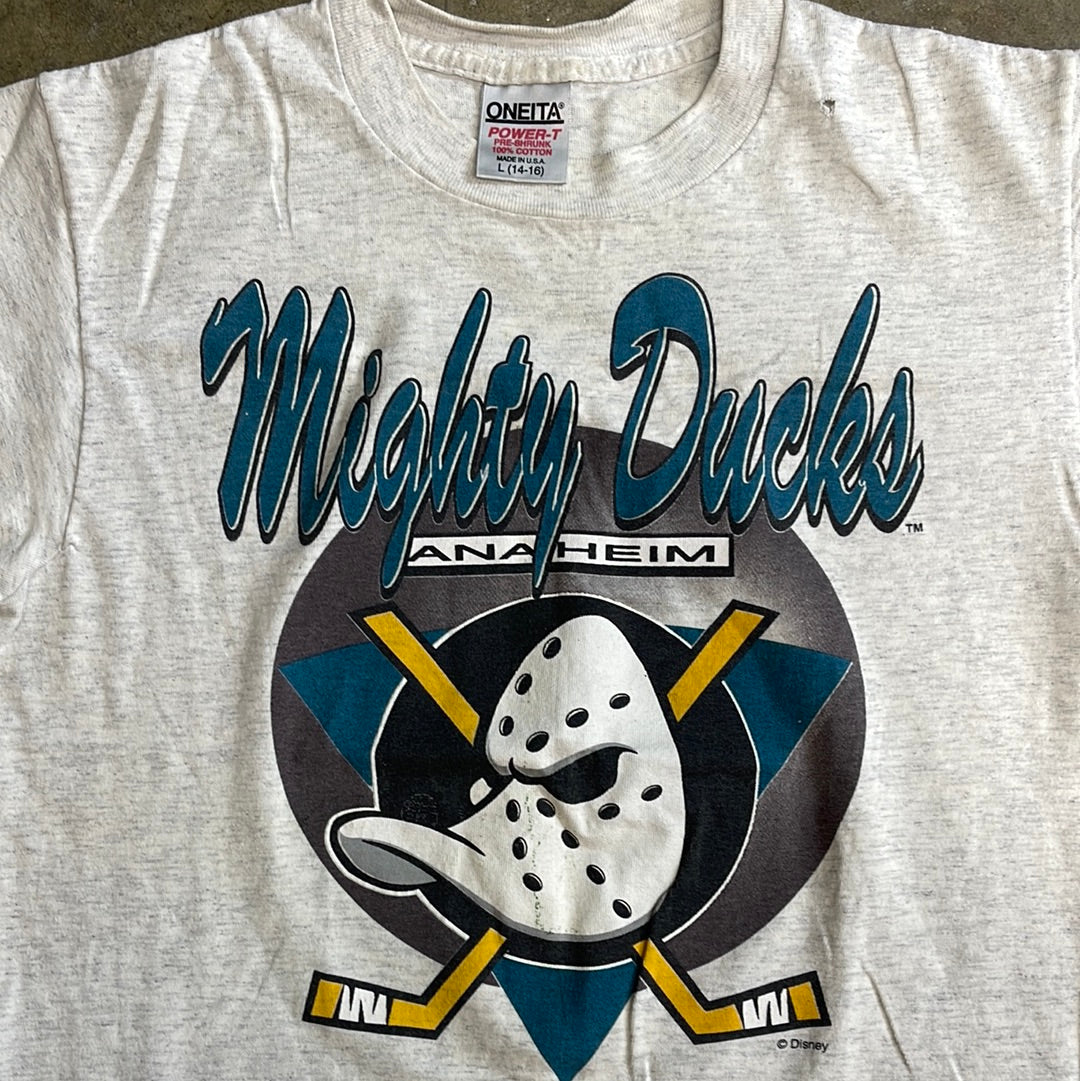 Vintage Kids Mighty Ducks shirt          L 14/16